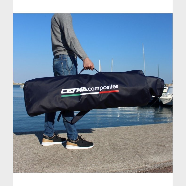 Stor finnetaske med skulderstropper - CETMA